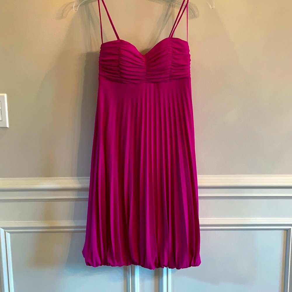 Cache, bubble hem, size 2 dress